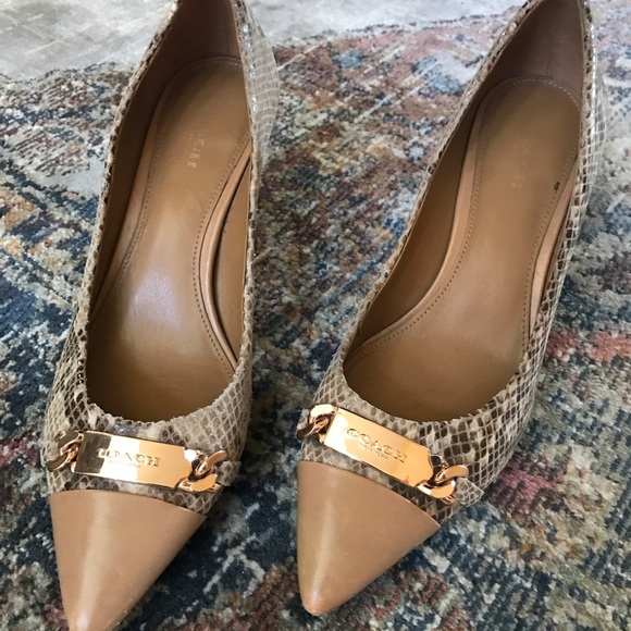Coach Shoes - 🔥Final price 🔥 Coach logo heels - nude snakeskin
